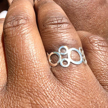 Load image into Gallery viewer, Eternity Band