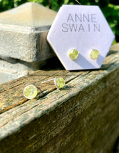 Load image into Gallery viewer, Peridot cluster stud earrings: August birthstone Jewelry