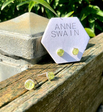 Load image into Gallery viewer, Peridot cluster stud earrings: August birthstone Jewelry
