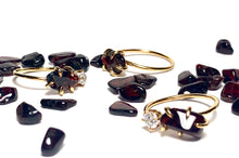 Load image into Gallery viewer, Garnet Ring With Accent