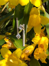 Load image into Gallery viewer, Bar Earrings