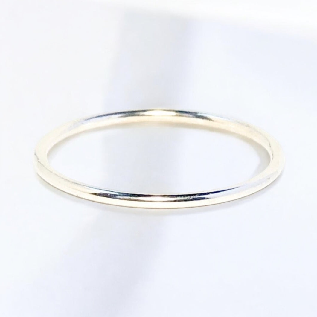 Stacking ring in sterling silver