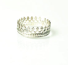 Load image into Gallery viewer, Crown ring in sterling silver