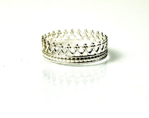 Crown ring in sterling silver